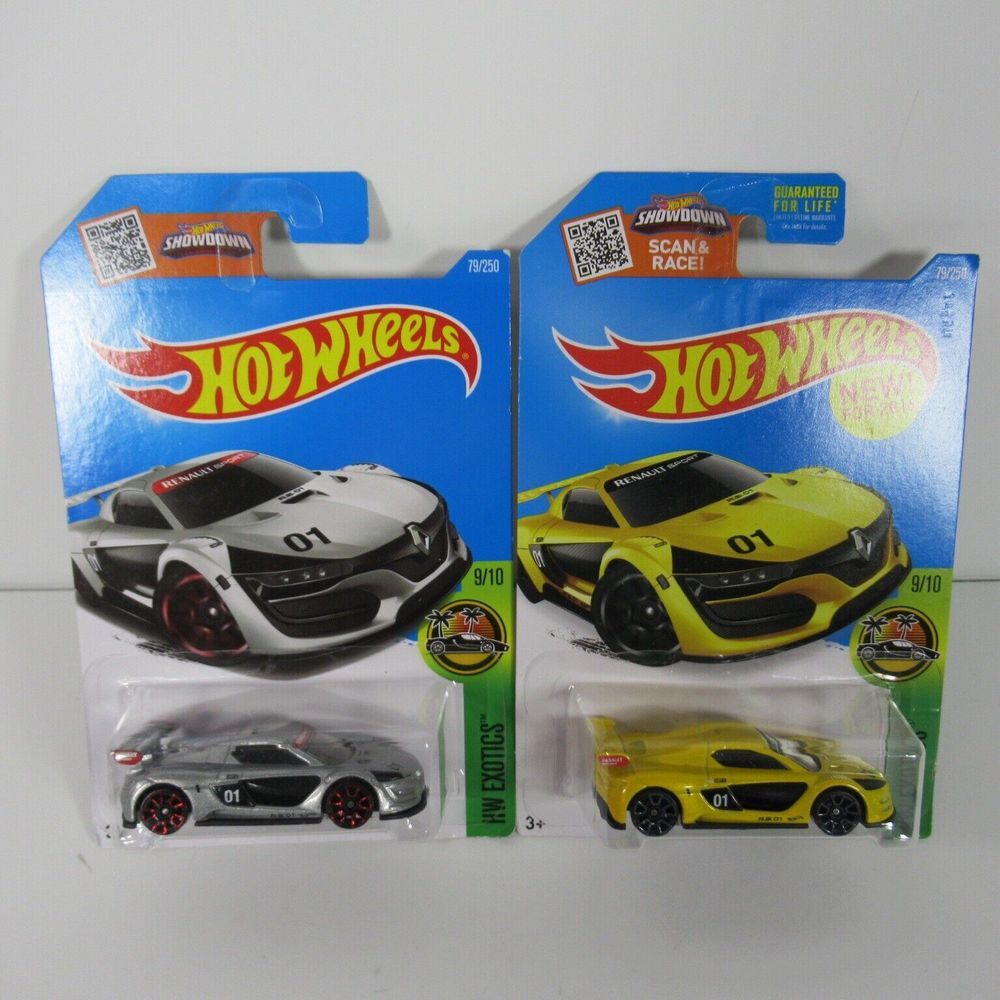 2016 HOT WHEELS HW EXOTICS 9/10 RENAULT SPORT R.S. 01 LOT OF 2 SILVER , YELLOW